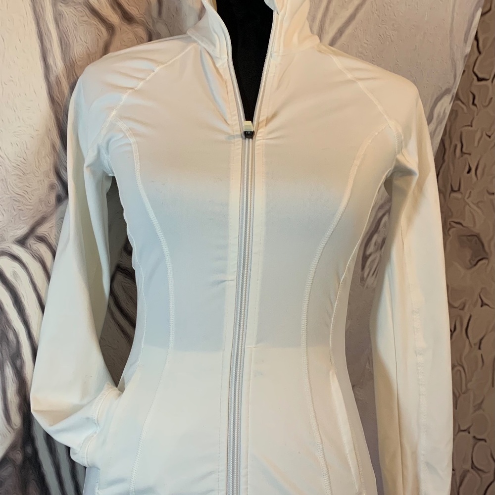 90 degree warm up jacket in white size xs